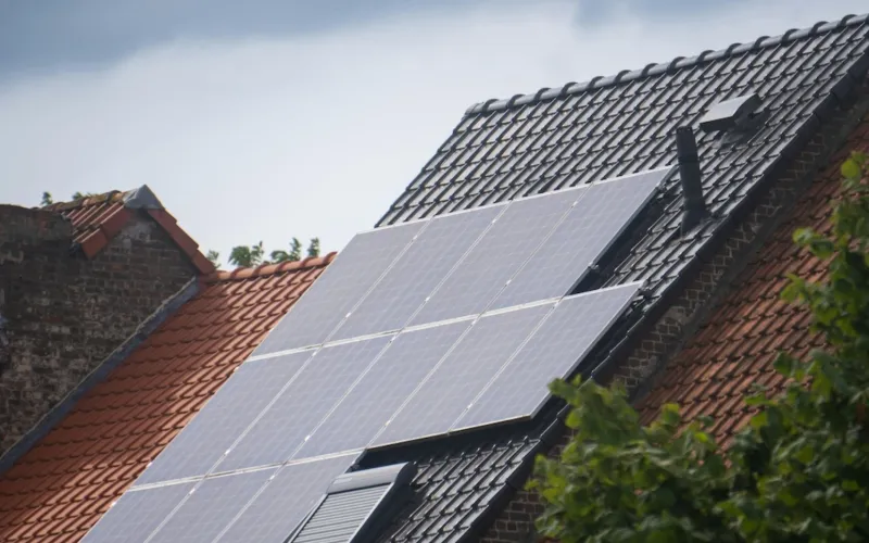 Harness the Power of the Sun with Rooftop Solar - Carbon Culture Solar Solutions